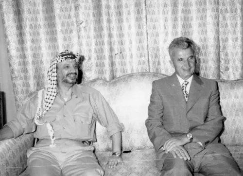 Yasser Arafat and Nicolae Ceausescu
